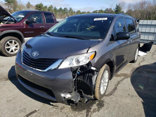 2015 TOYOTA SIENNA XLE 5TDYK3DC3FS558479