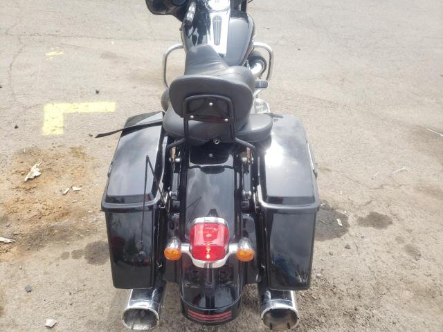 2009 HARLEY-DAVIDSON FLHX 1HD1KB4179Y677380