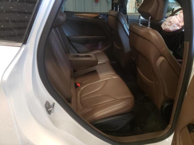 5LMTJ2AH7FUJ01752 Lincoln MKC