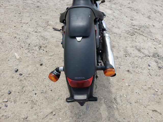 2017 HONDA VT750 C2B JH2RC5385HK700035