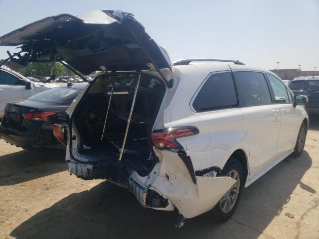 2021 TOYOTA SIENNA LE 5TDKRKEC6MS070652