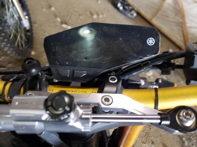2015 YAMAHA FZ09 JYARN33E7FA006264