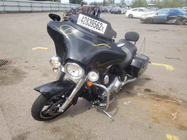 2009 HARLEY-DAVIDSON FLHX 1HD1KB4179Y677380