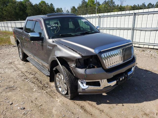 Salvage cars for sale from Copart Charles City, VA: 2006 Lincoln Mark LT