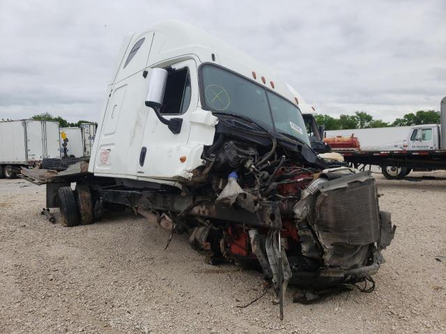 Salvage cars for sale from Copart Wilmer, TX: 2012 Freightliner Cascadia 1