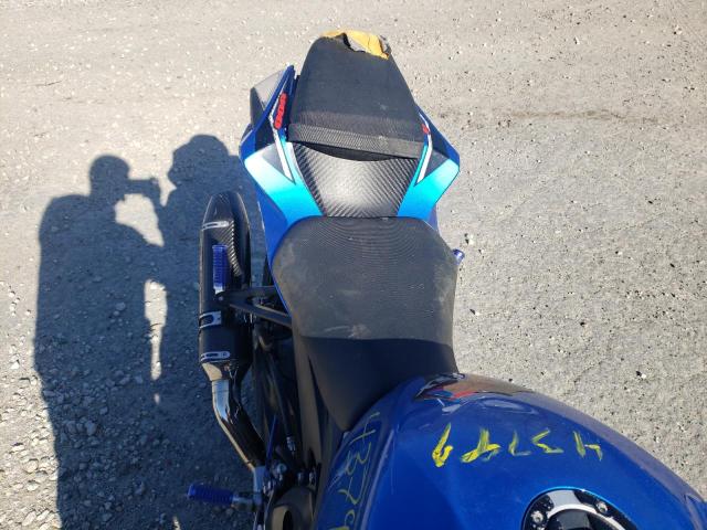 2014 SUZUKI GSX-R600 - JS1GN7FA8E2100247