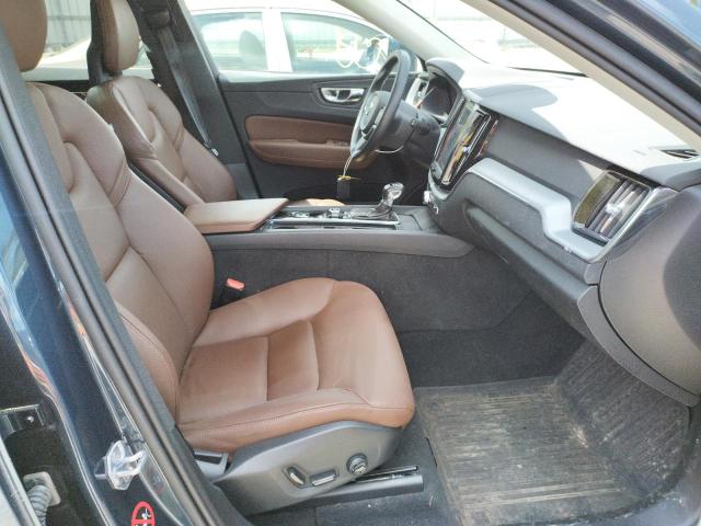 2018 VOLVO XC60 T6 MO YV4A22RK5J1075249