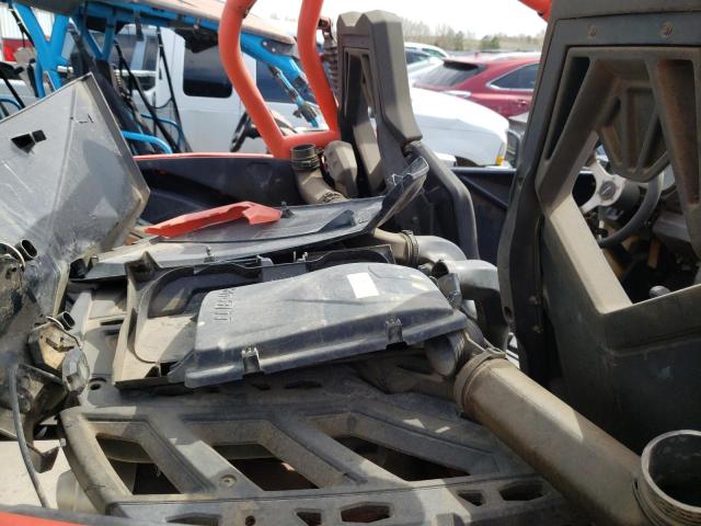 2017 CAN-AM MAVERICK 3JBPWAP23HJ000646