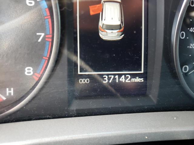 2018 TOYOTA RAV4 ADVEN 2T3WFREV2JW461974