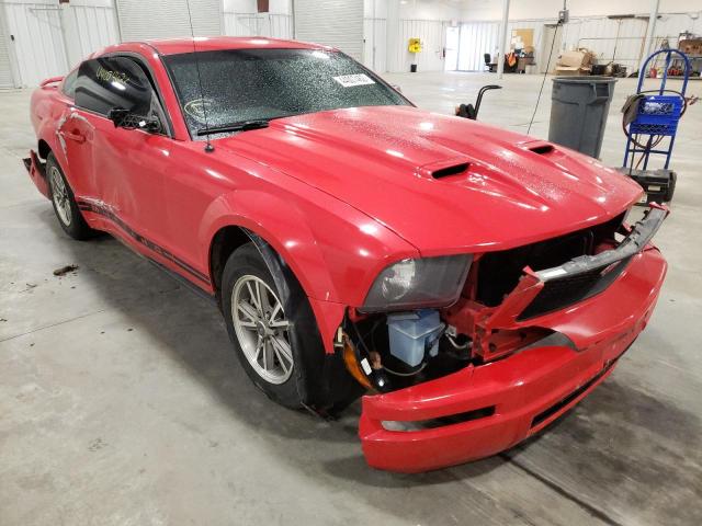 Salvage cars for sale from Copart Avon, MN: 2005 Ford Mustang DE