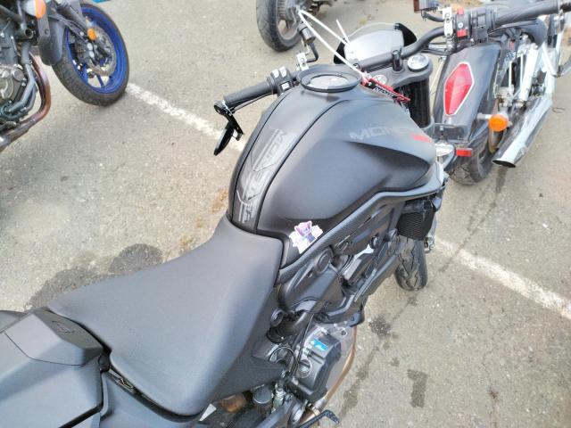 2021 DUCATI MONSTER ZDMMAMDT3MB002110