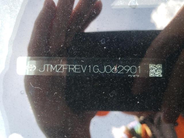 2016 TOYOTA RAV4 LE JTMZFREV1GJ062901