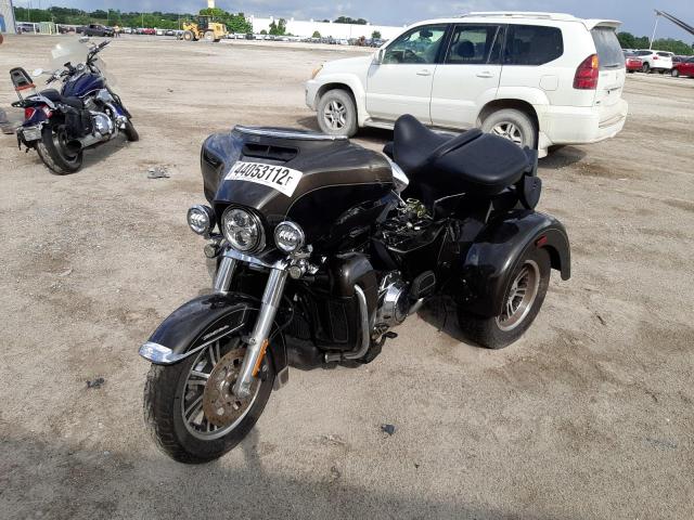 2020 HARLEY-DAVIDSON FLHTCUTG 1HD1MAF14LB851479