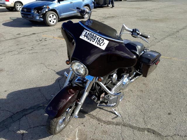 2011 HARLEY-DAVIDSON FLHX 1HD1KBM17BB610738