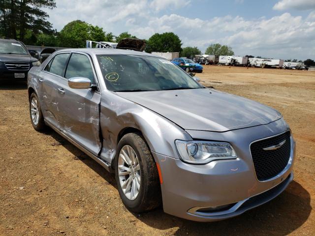 Salvage cars for sale from Copart Longview, TX: 2016 Chrysler 300C