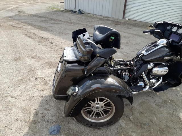 2020 HARLEY-DAVIDSON FLHTCUTG 1HD1MAF14LB851479