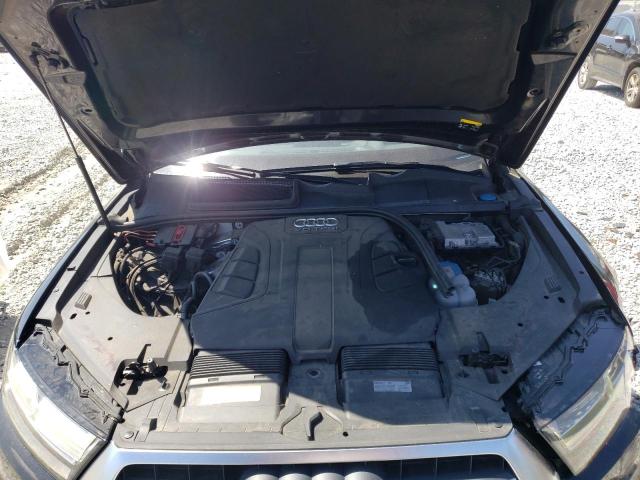 2017 AUDI Q7 WA1VAAF72HD024084