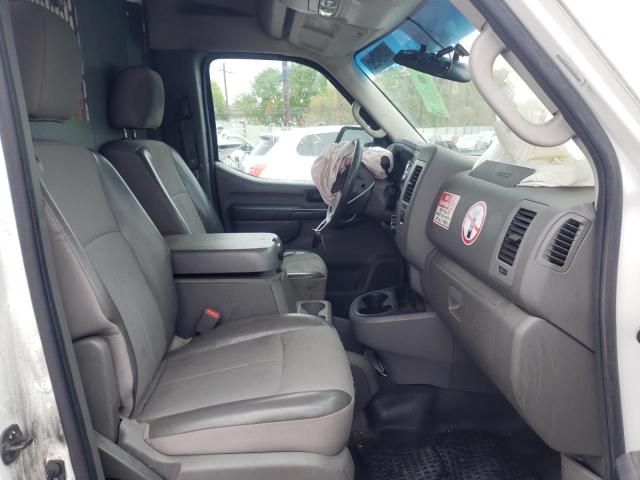 2015 NISSAN NV 2500 1N6BF0LX2FN809153
