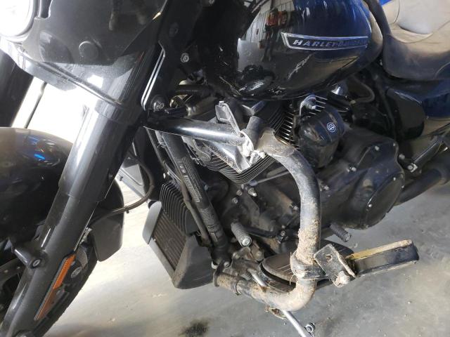 2017 HARLEY-DAVIDSON FLHRXS 1HD1KVC28HB695156