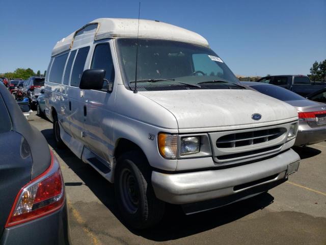Salvage trucks for sale at Vallejo, CA auction: 2001 Ford Econoline