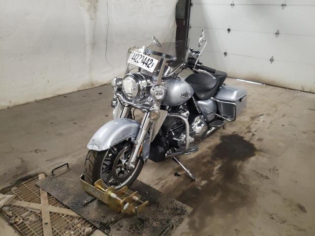 2019 HARLEY-DAVIDSON FLHR 1HD1FBC1XKB626311