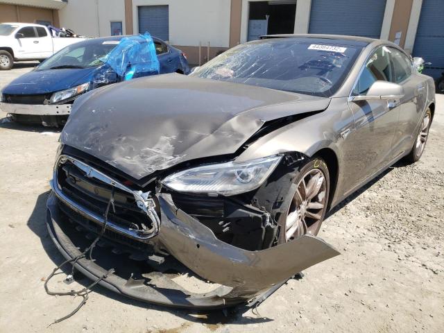 2015 TESLA MODEL S 90 5YJSA1V28FF099098