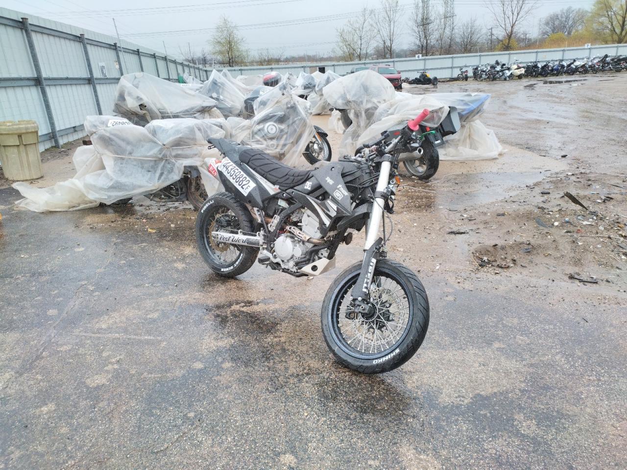 JKALXMW169DA00474 2009 Kawasaki Klx250 S