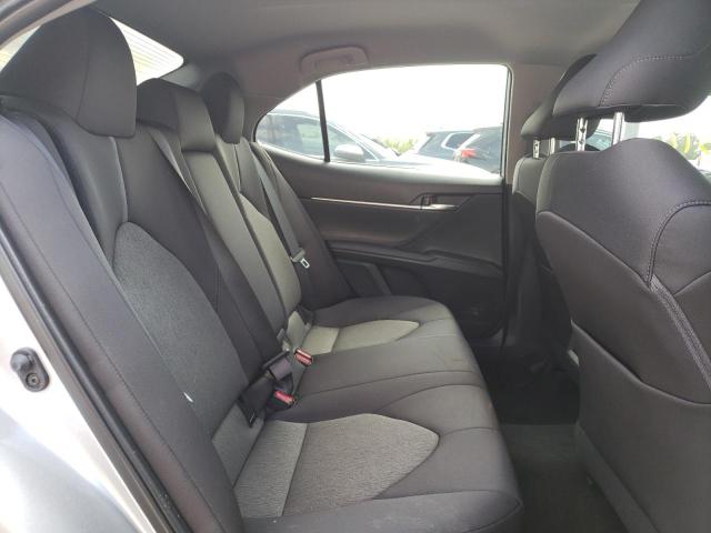 Фото: 4T1C11AK6NU661835 - 6