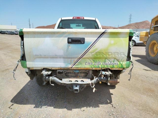 2016 TOYOTA TUNDRA SR 5TFNW5F13GX196552