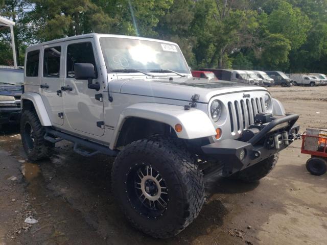 Jeep Wrangler Sahara 2012