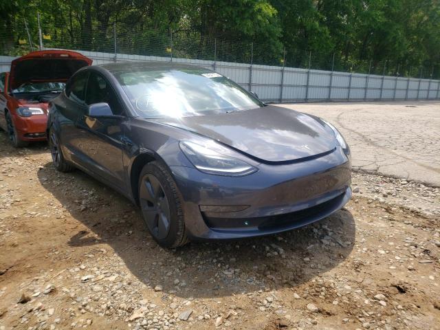 TESLA MODEL 3 – zdjęcie z aukcji, lot #44541152