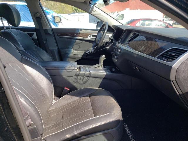 2015 HYUNDAI GENESIS 3. KMHGN4JE4FU043030