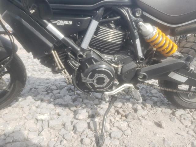 2021 DUCATI SCRAMBLER ML0KAFCP3MT000564