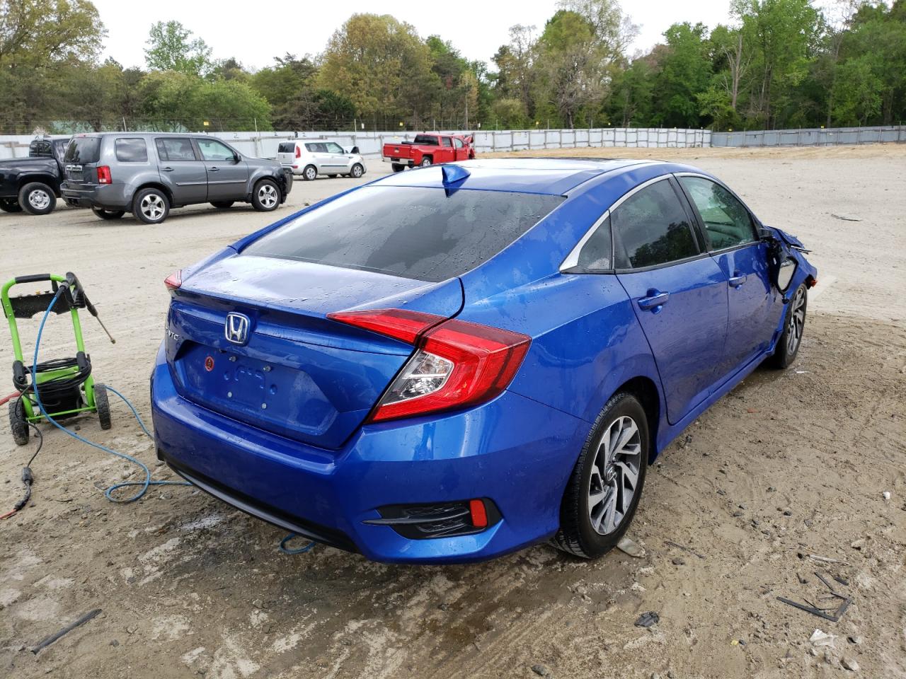 2HGFC2F7XHH553569 HONDA CIVIC 2017