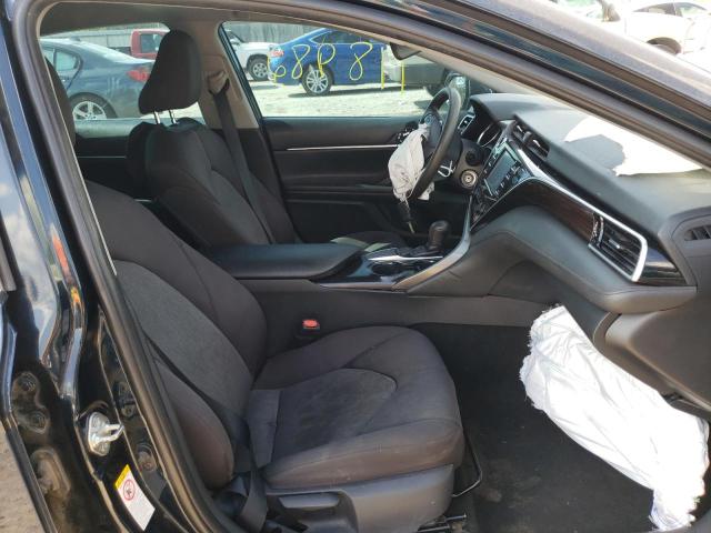 4T1B11HK7JU502639 Toyota Camry L 2018. Фото: 4