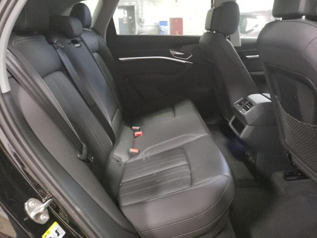 2021 AUDI E-TRON PRE WA1AAAGE0MB023212