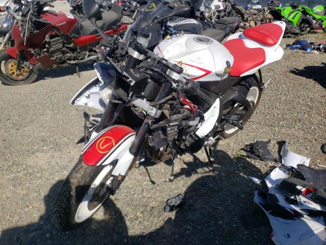 2016 YAMAHA YZFR6 C JYARJ16Y8GA011402