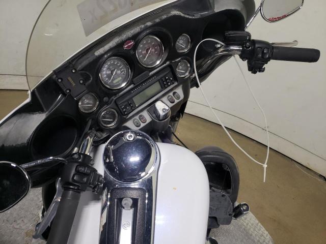 2010 HARLEY-DAVIDSON FLHTK 1HD1KEM14AB668905