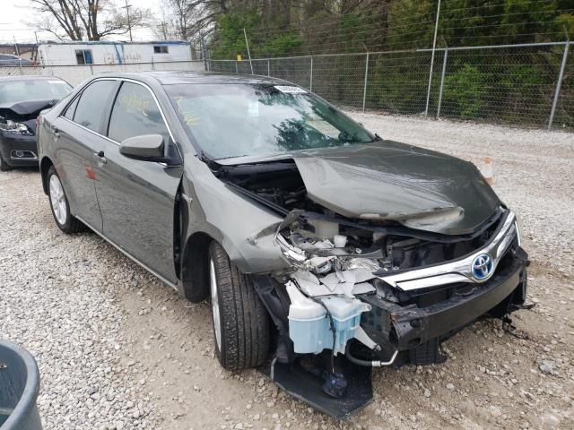 2014 Toyota Camry Hybrid 