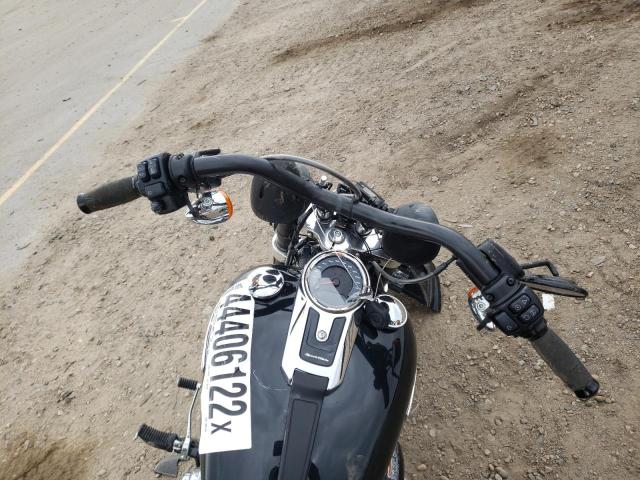2018 HARLEY-DAVIDSON FLSB SPORT 1HD1YMJ6XJC069736