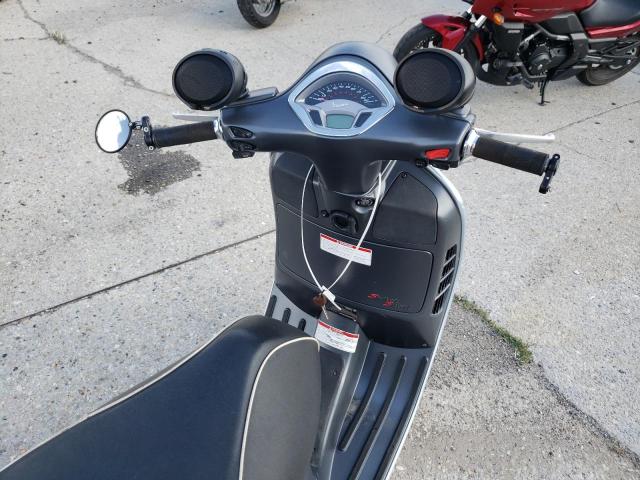 2017 VESPA GTS 300 SU ZAPM459L7H5101890