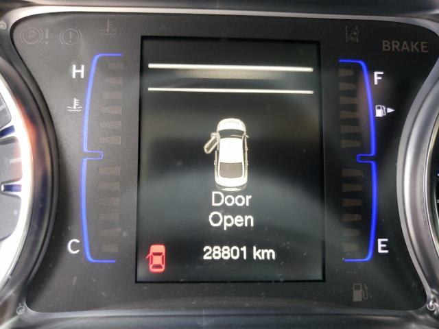 2016 CHRYSLER 200 LX
