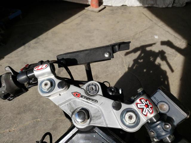 2003 SUZUKI GSX600 F JS1GN79A632100045