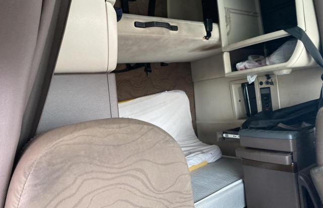 2017 VOLVO VN VNL 4V4N19EH8HN987052