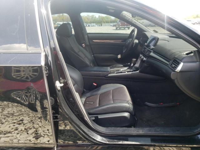 2018 HONDA 100 1HGCV1F39JA191694