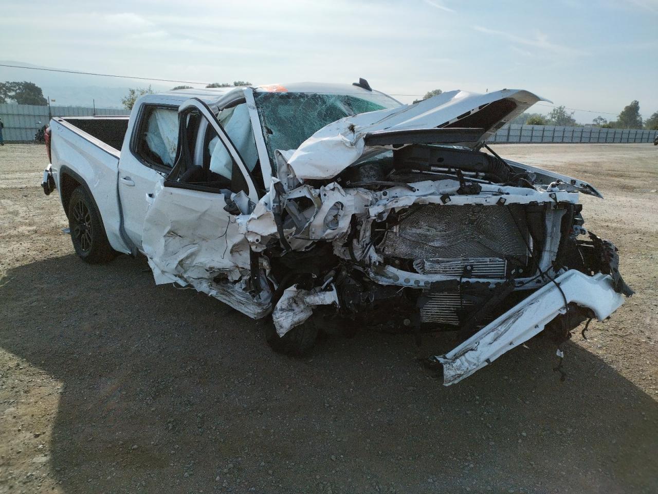 3GTP9CEK0NG136874 GMC C1500 2022