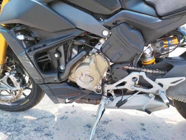 2021 DUCATI STREETFIGH ZDMFAKNW3MB005885