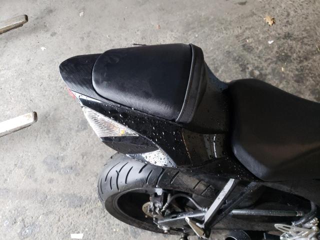 2011 SUZUKI GSX750 JS1GR7MA4B2103388