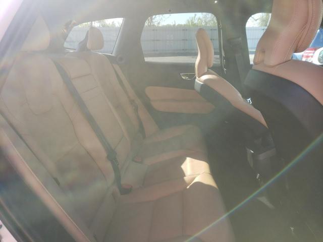 2019 VOLVO XC60 T6 MO LYVA22RK6KB224328