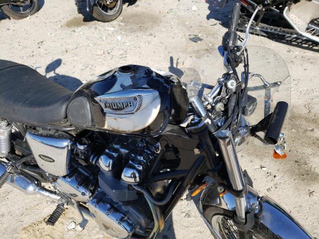 2004 TRIUMPH MOTORCYCLE T100 BONNE SMT910HN44J187510
